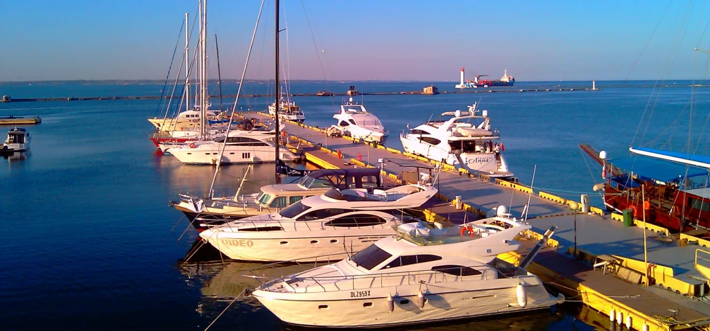 Наркоторговца задержали «на горячем» в Одесском районе.webp