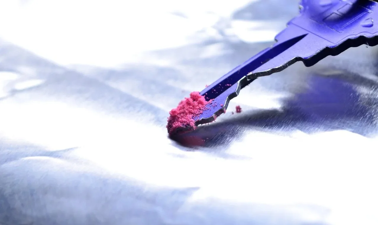 туси - розовый кокаин.webp